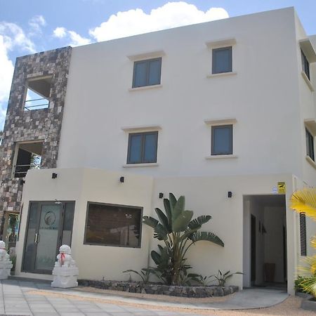 Le Katobay Residence Pereybere Beach Bagian luar foto